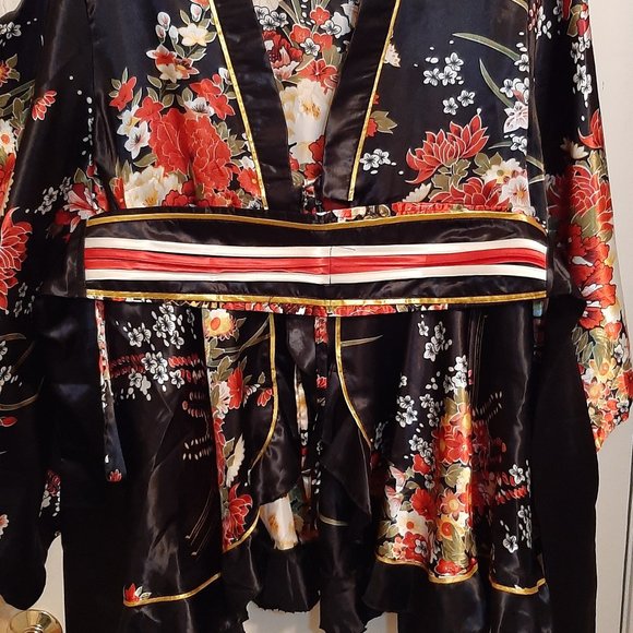 Women's Kimono(no accessories) - Picture 6 of 6